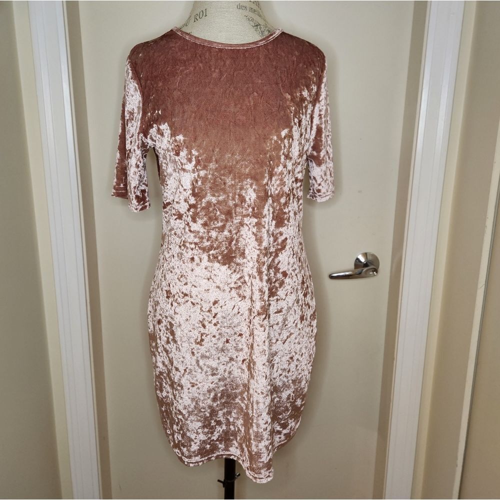 Pink velvet tshirt dress